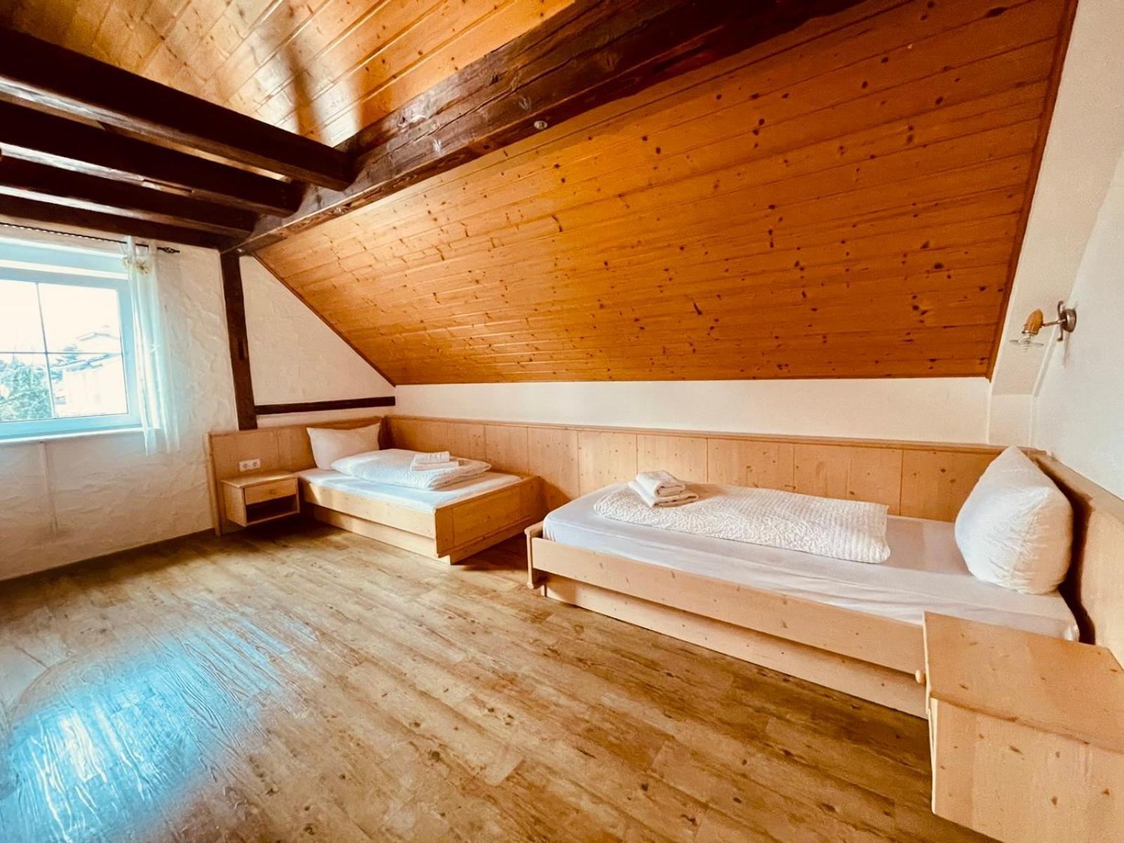 Gaestehaus Spoth Hotel Rust Bagian luar foto